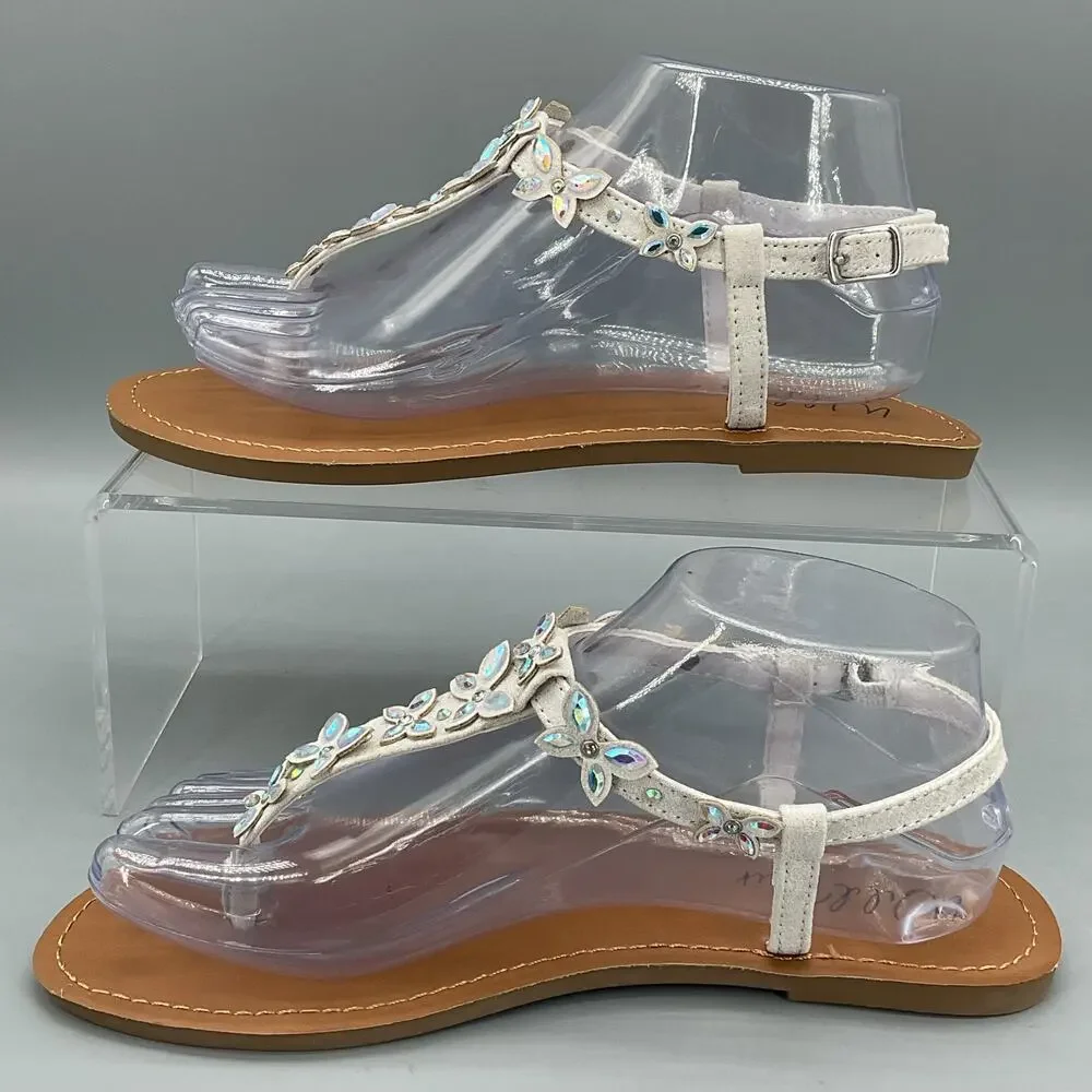 NEW Wild Pair Women’s Krisleyy Thong Sandals White Size 7.5M